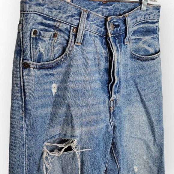 Levi's Premium 501 Women's Skinny Jeans in Can't Touch This Medium Wash size 25 - Picture 4 of 11